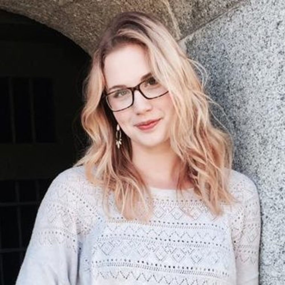 Meet your Posher, Emmaline